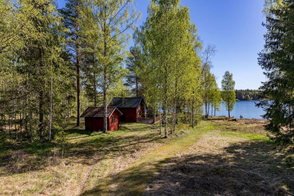 Cozy Cottage By The Lake, Charlottenberg Åmotfors Exterior photo