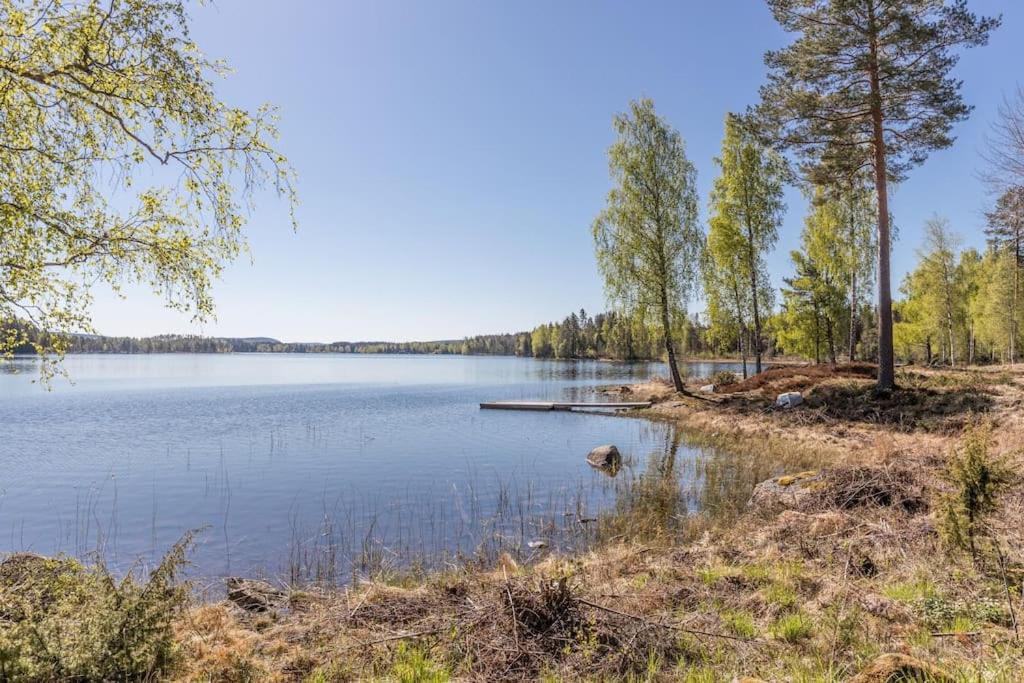 Cozy Cottage By The Lake, Charlottenberg Åmotfors Exterior photo
