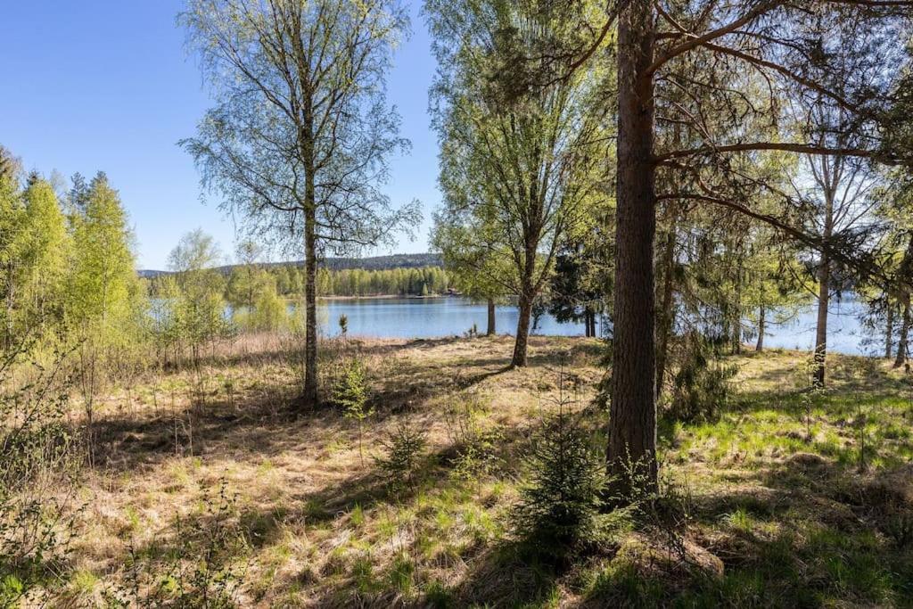 Cozy Cottage By The Lake, Charlottenberg Åmotfors Exterior photo